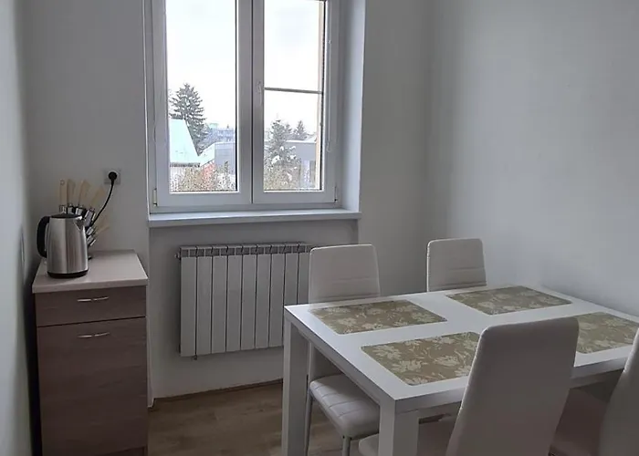 Blizko Centra 즈볼렌